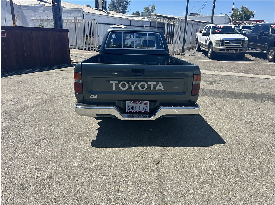 1992 Toyota Xtra Cab Located at Hayes Autos Classic slide-image