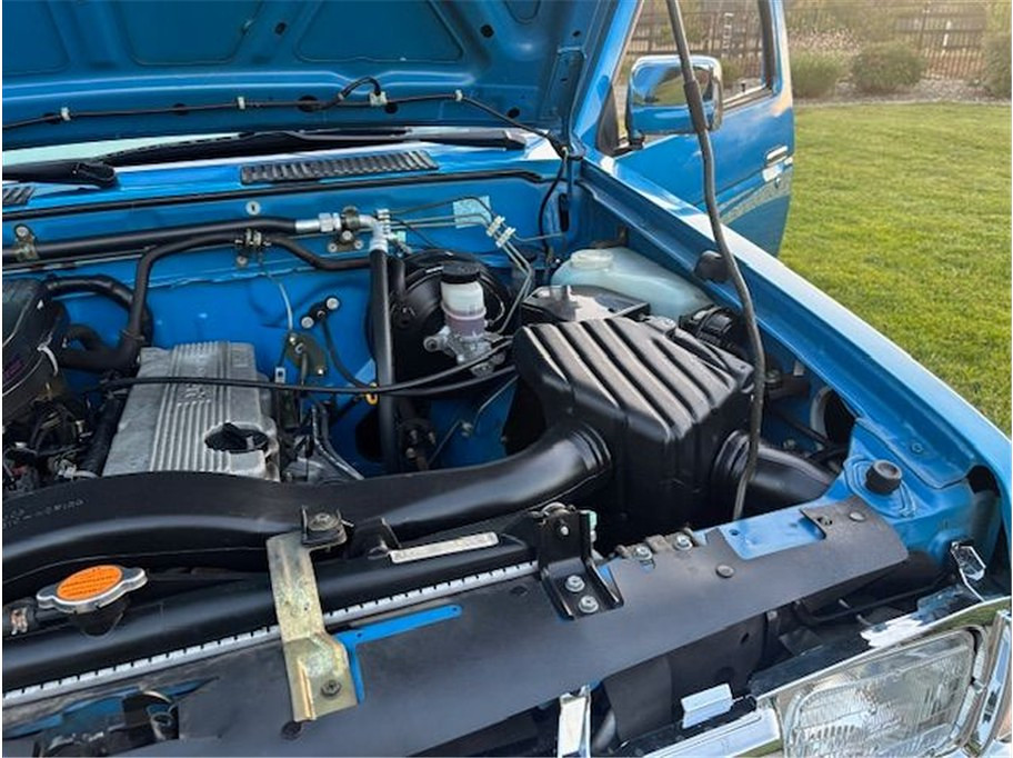 1997 Nissan Truck XE - Photo 14
