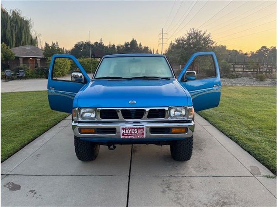 1997 Nissan Truck XE - Photo 16