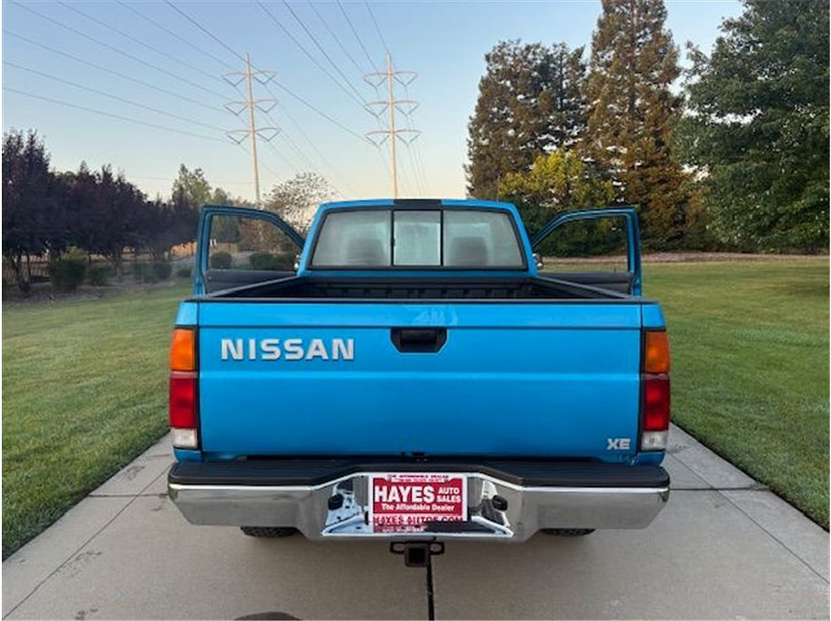 1997 Nissan Truck XE - Photo 17