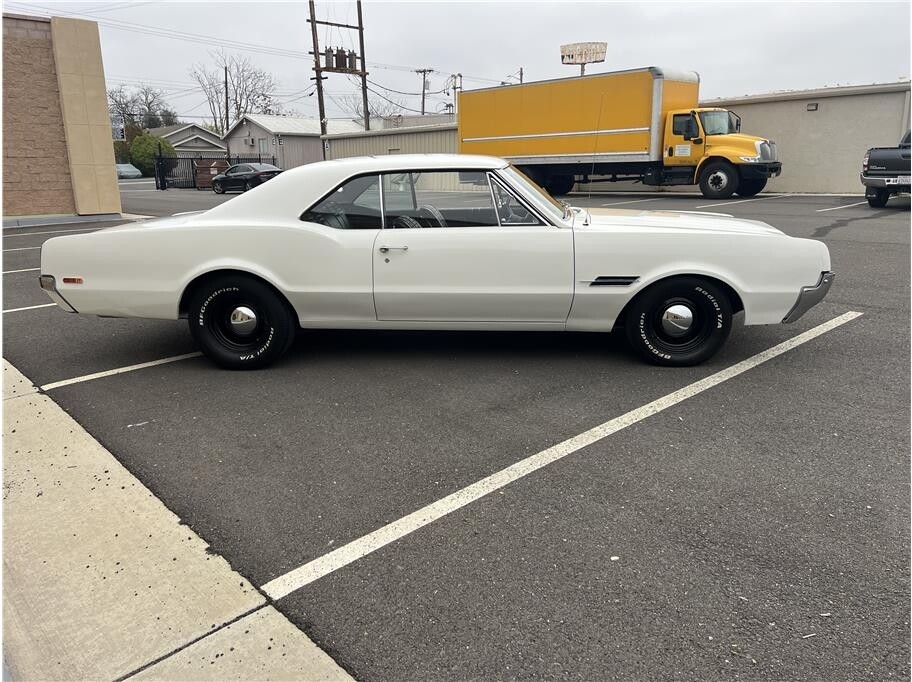 1966 Oldsmobile F85 Cruiser Located at Hayes Autos Classic slide-image