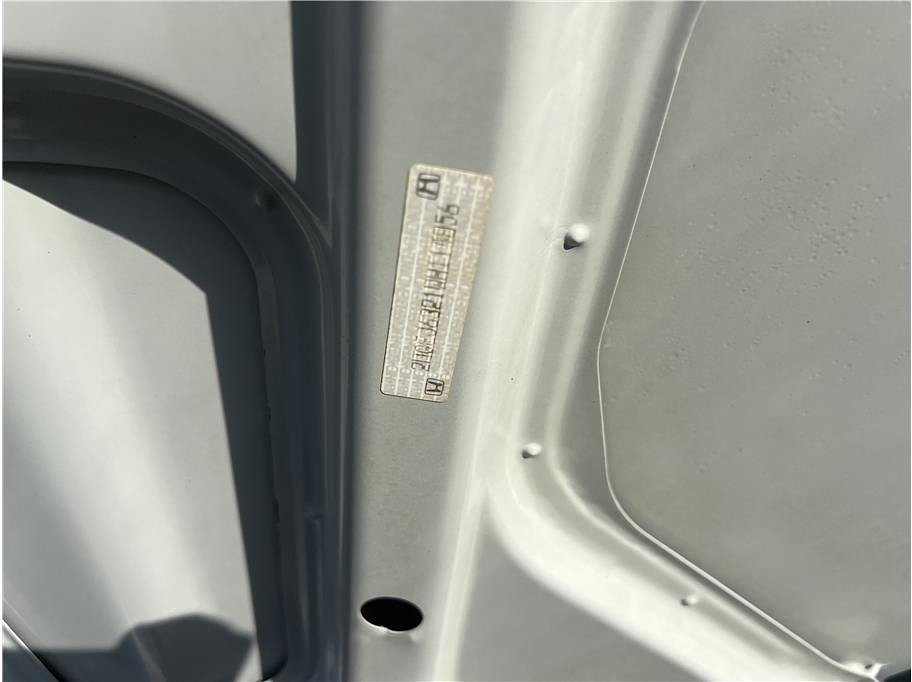 1998 Honda Civic Located at Hayes Autos Classic slide-image