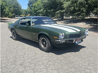 1972 Chevrolet Camaro Located at Hayes Autos Classic Thumbnail - 1972 Chevrolet Camaro