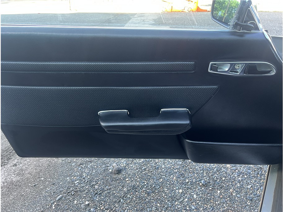 slide-image