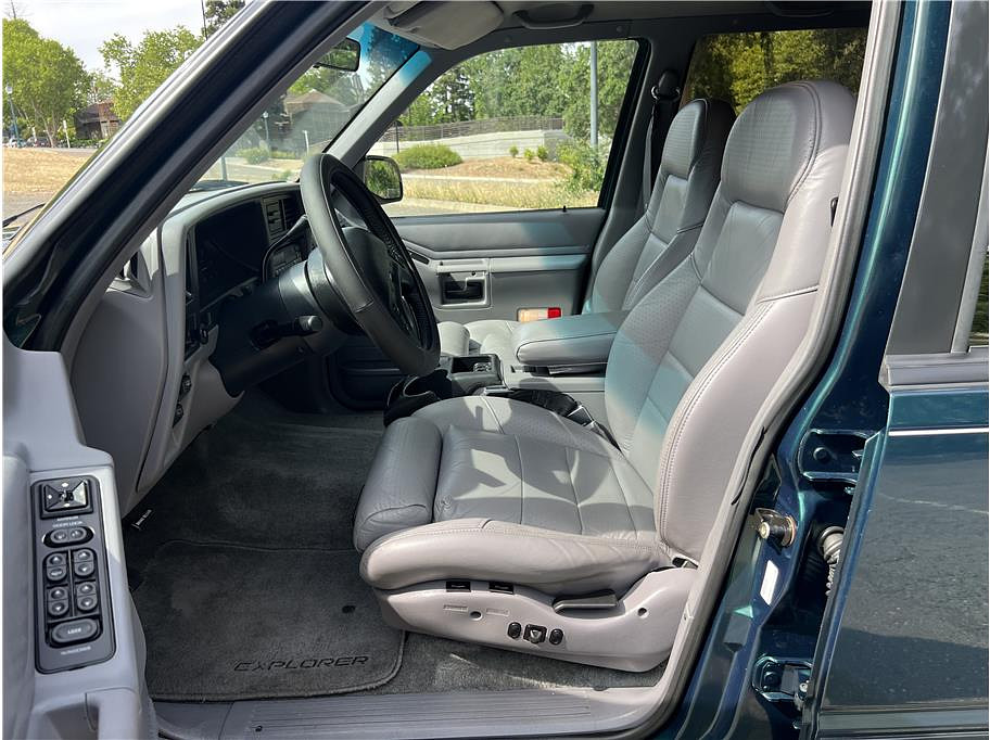 1994 Ford Explorer Located at Hayes Autos Classic slide-image