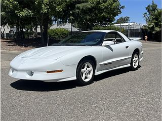 1993 Pontiac Firebird Located at Hayes Autos Classic Thumbnail - 1993 Pontiac Firebird