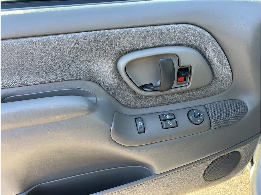 1997 Chevrolet 1500 Extended Cab Located at Hayes Autos Classic slide-image