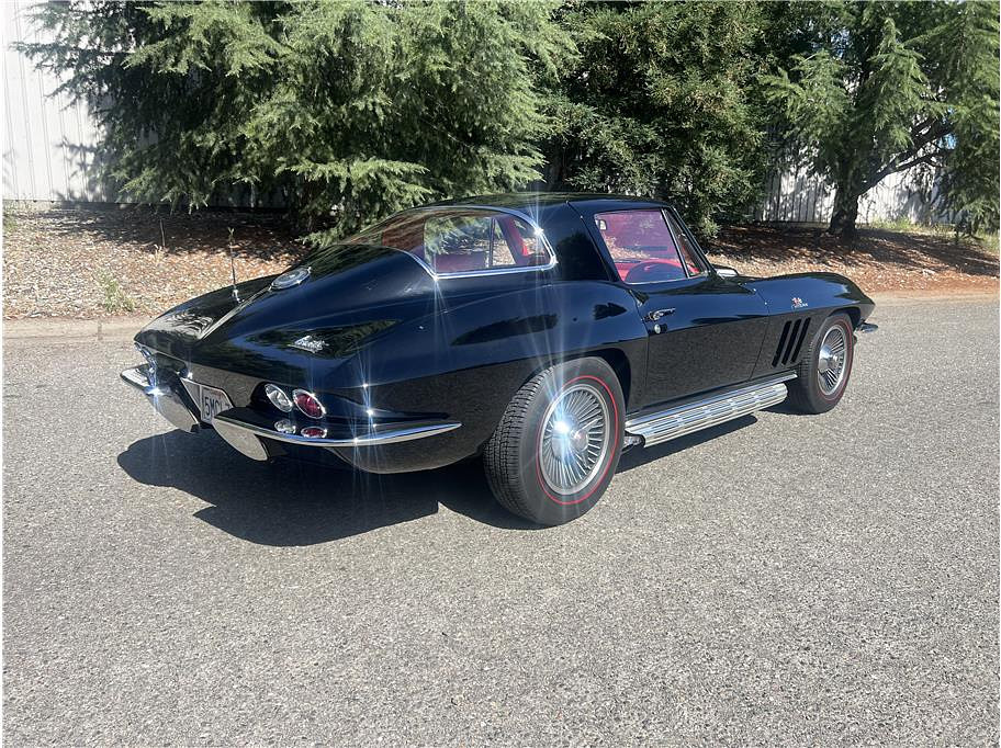 1966 Chevrolet Corvette Located at Hayes Autos Classic light-box-slides