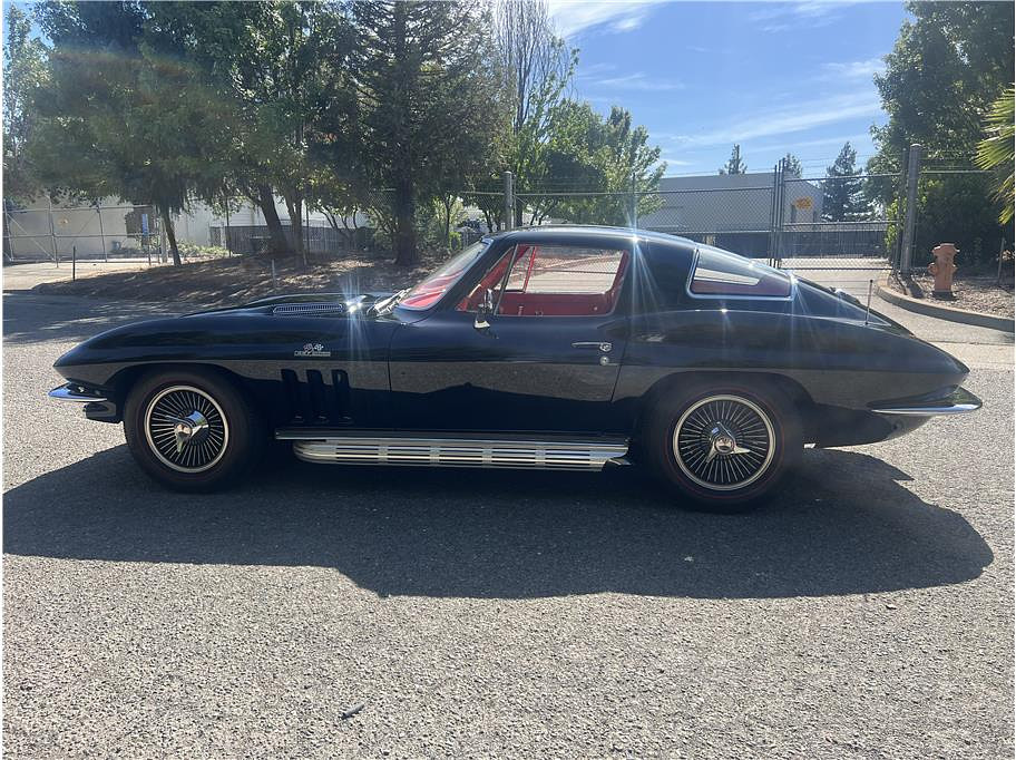 1966 Chevrolet Corvette Located at Hayes Autos Classic slide-image
