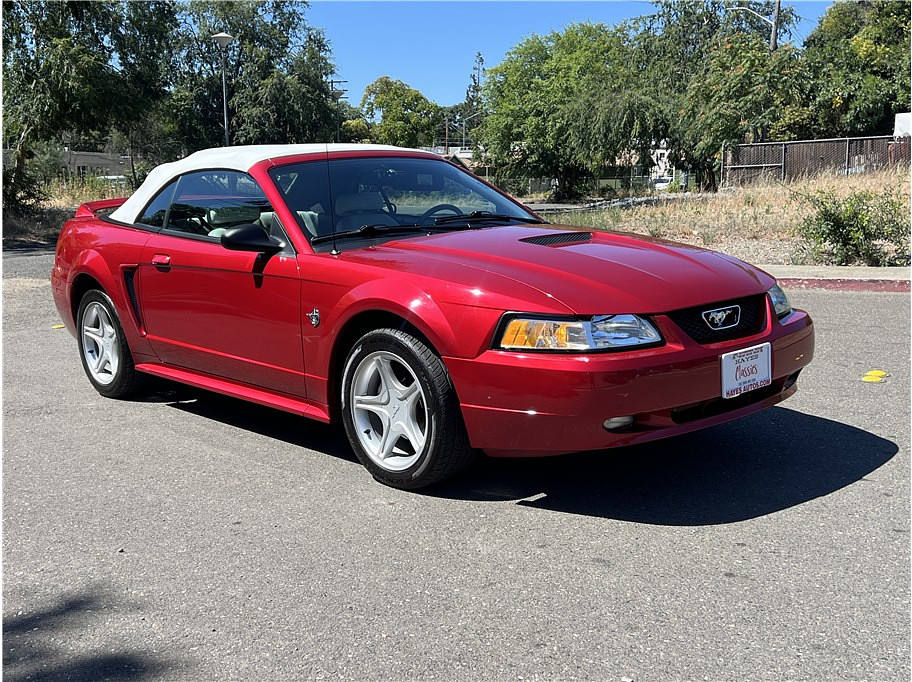 1999 Ford Mustang Located at Hayes Autos Classic light-box-slides