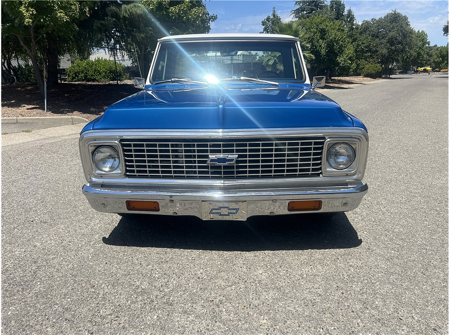 1971 Chevrolet c10 Located at Hayes Autos Classic light-box-slides