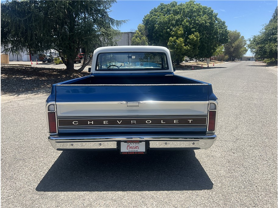 1971 Chevrolet c10 Located at Hayes Autos Classic light-box-slides