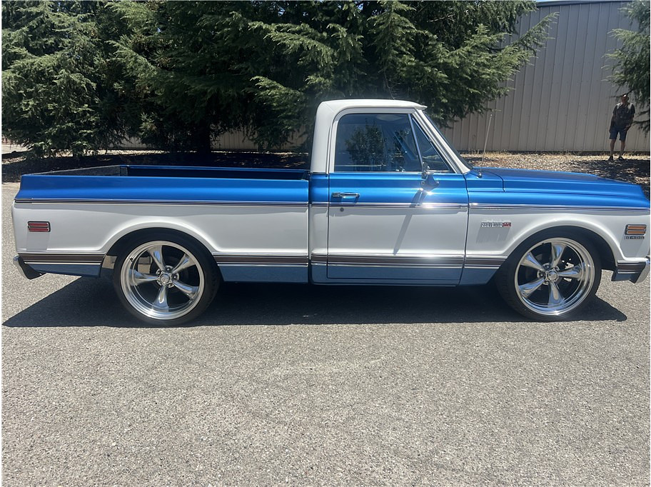1971 Chevrolet c10 Located at Hayes Autos Classic light-box-slides