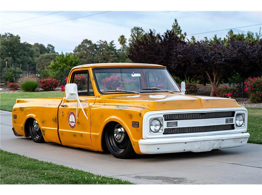 1969 Chevrolet C20 Located at Hayes Autos Classic light-box-slides