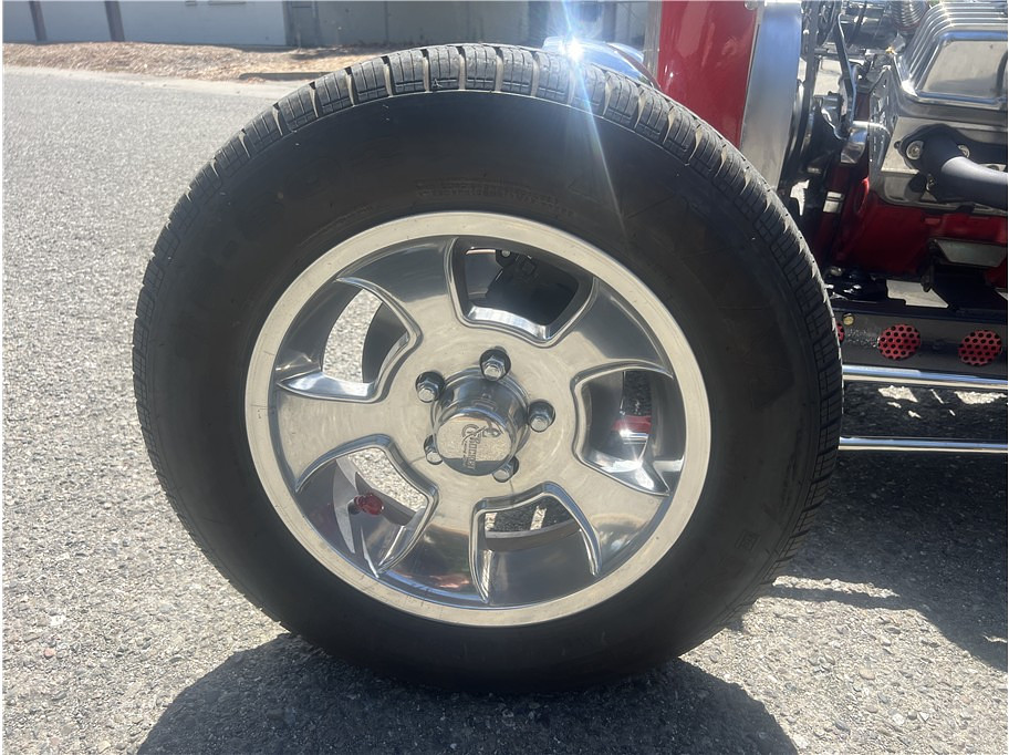 1931 Ford roadster Located at Hayes Autos Classic slide-image