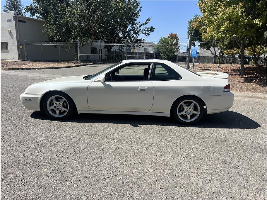 2000 Honda Prelude Located at Hayes Autos Classic light-box-slides