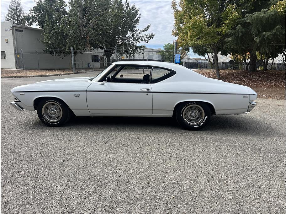 1969 Chevrolet chevelle Located at Hayes Autos Classic slide-image