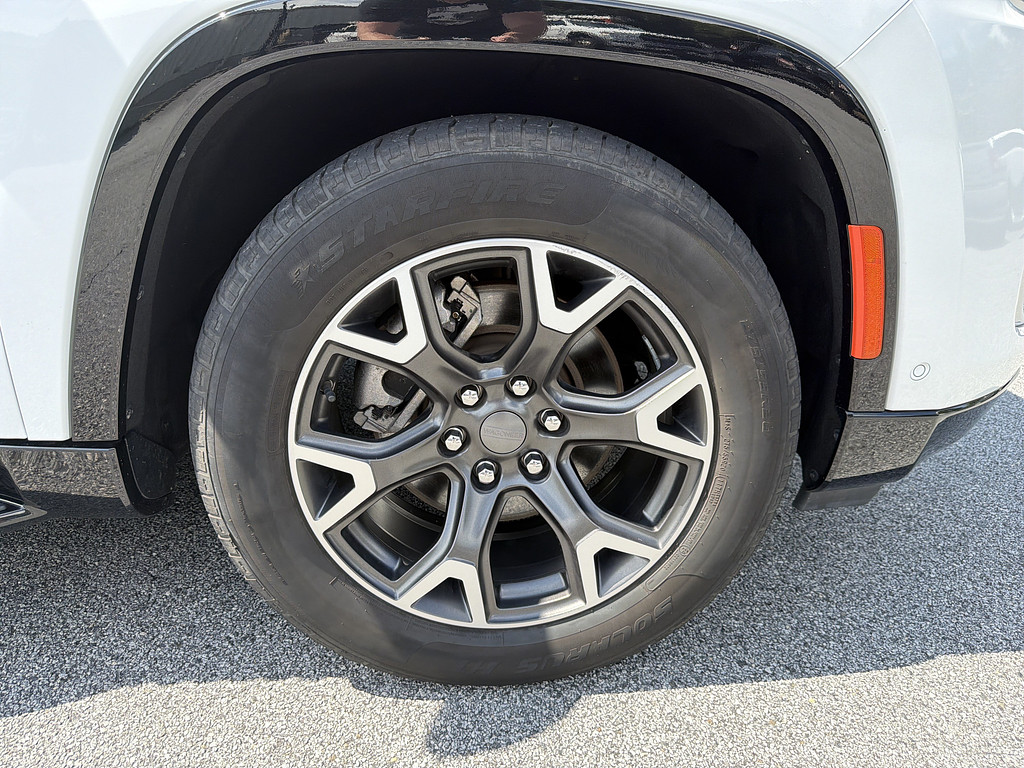 slide-image
