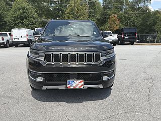 Thumbnail - 2024 Jeep Wagoneer