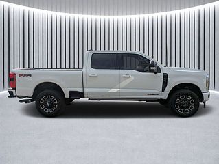 Thumbnail - 2026 Ford F-350SD