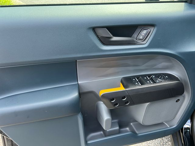 slide-image