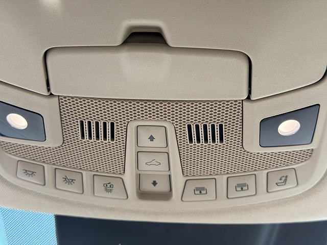light-box-slides