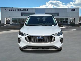 Thumbnail - 2025 Ford Escape
