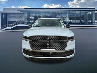 Thumbnail - 2027 Lincoln Navigator