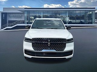 Thumbnail - 2027 Lincoln Navigator L