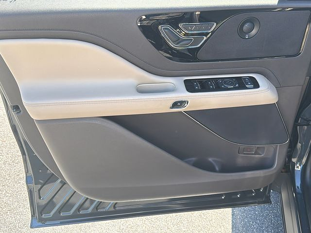slide-image