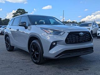 Thumbnail - 2024 Toyota Highlander Hybrid