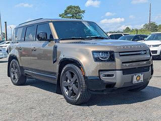 Thumbnail - 2022 Land Rover Defender 110