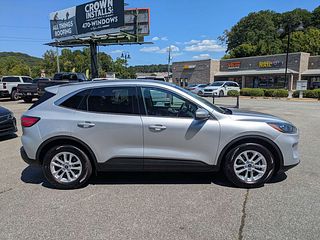 Thumbnail - 2020 Ford Escape