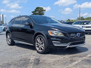 Thumbnail - 2015 Volvo V60 Cross Country