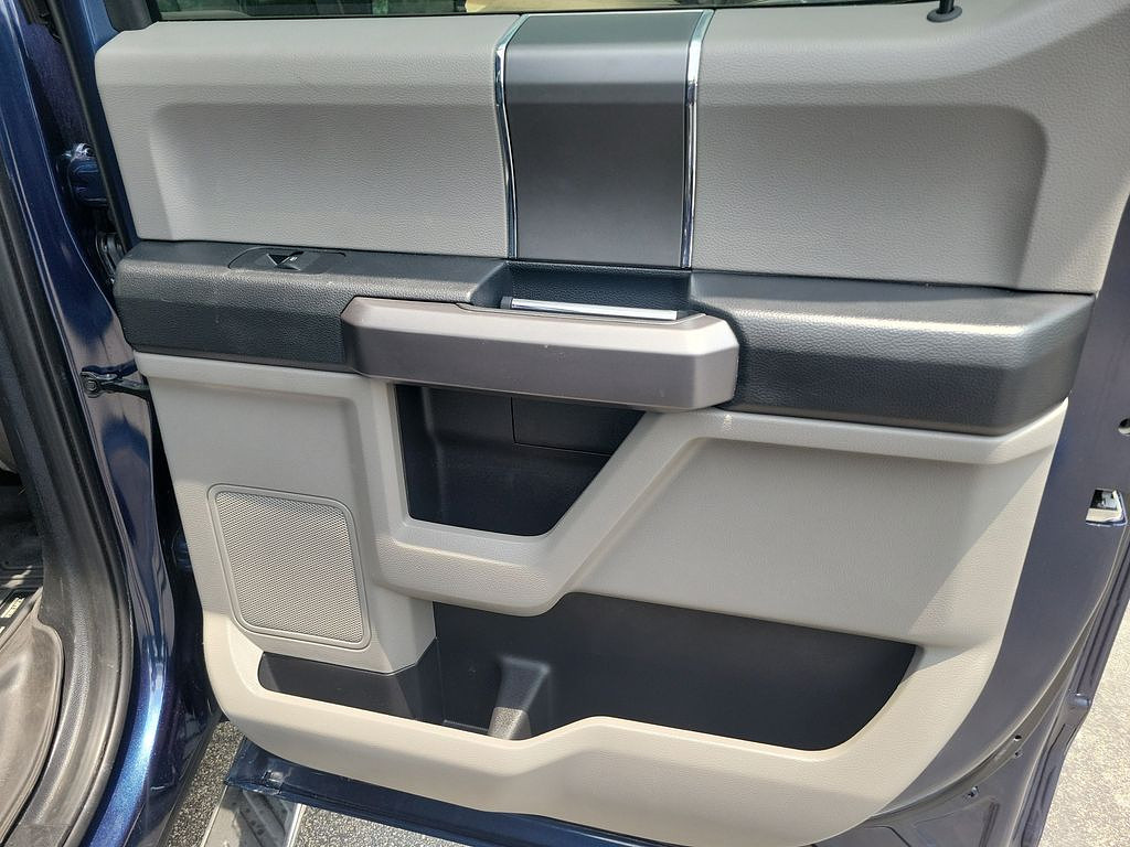 light-box-slides