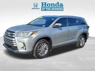 Thumbnail - 2019 Toyota Highlander
