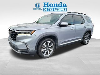 Thumbnail - 2023 Honda Pilot