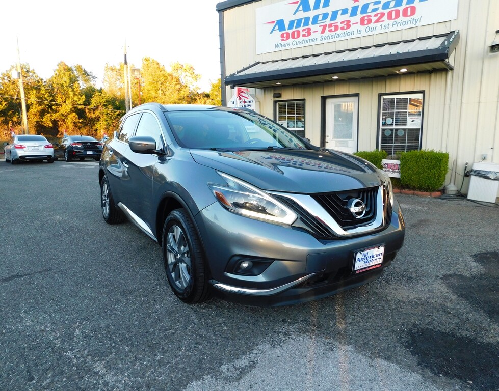 2018 Nissan Murano Located at All American Motors light-box-slides
