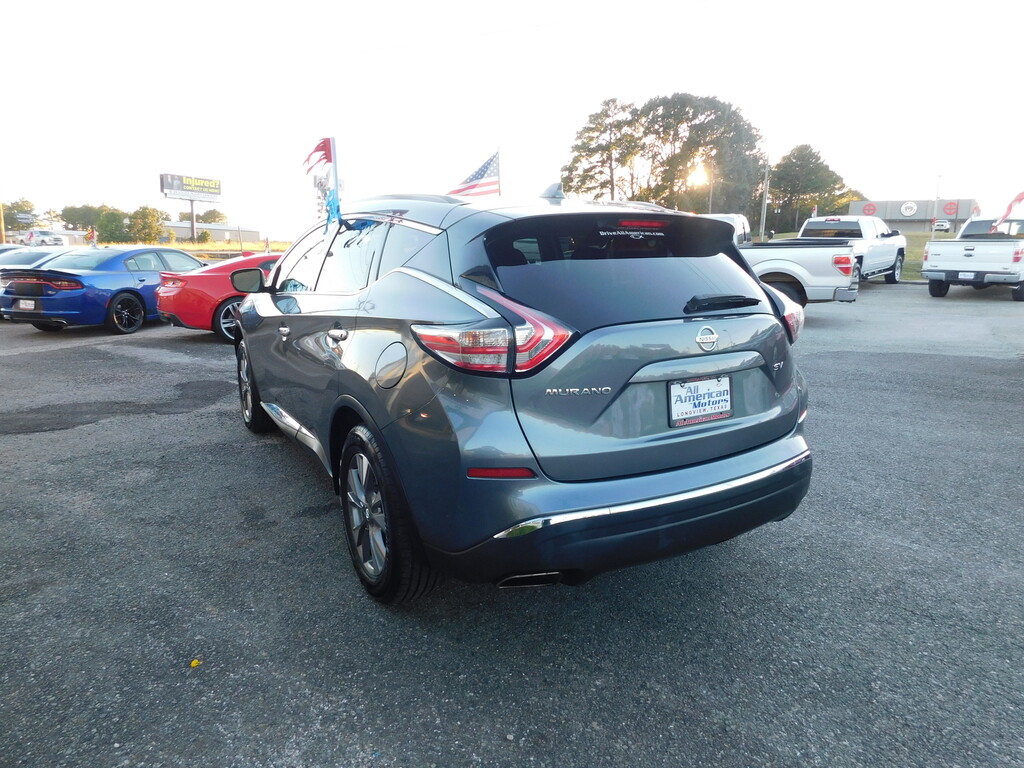 2018 Nissan Murano Located at All American Motors light-box-slides