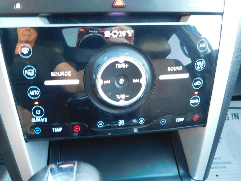 2014 Ford Explorer Located at All American Motors light-box-slides