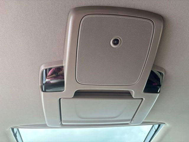 slide-image