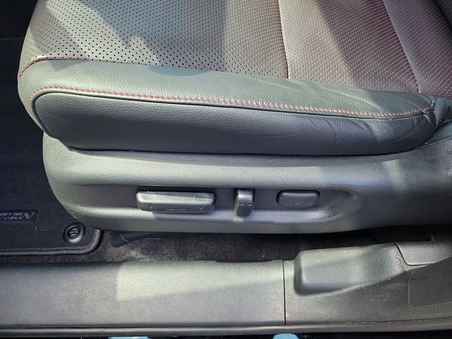 slide-image