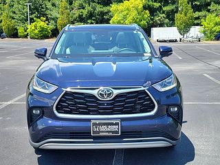 Thumbnail - 2023 Toyota Highlander