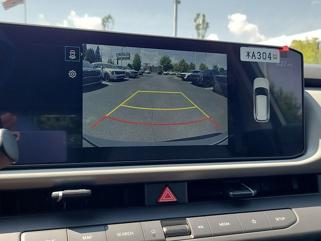 slide-image