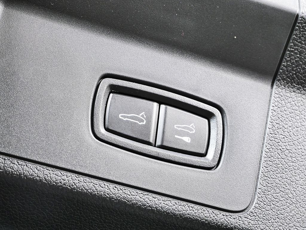 light-box-slides