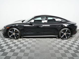 Thumbnail - 2024 Porsche Taycan