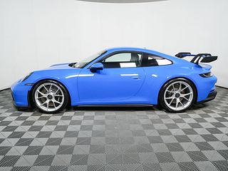 Thumbnail - 2024 Porsche 911