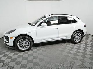 Thumbnail - 2026 Porsche Macan