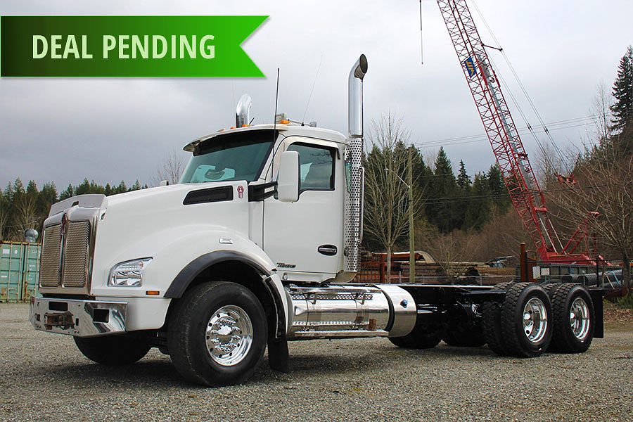 2018 Kenworth T880 Tandem Axle Daycab 565 HP 18 Spd