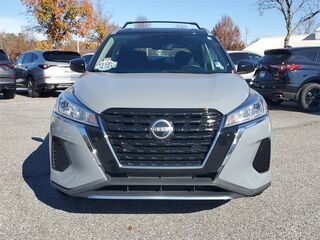 Thumbnail - 2022 Nissan Kicks